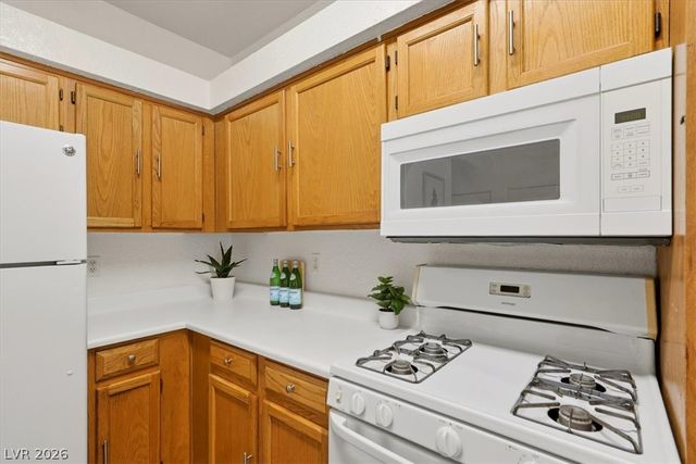 5415 West Harmon Avenue 1075, Las Vegas, NV 89103