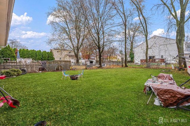 152 Orange Street, Edison, NJ 08817