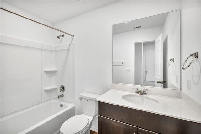 7236 Dancing Wind LN, Del Valle, TX 78617