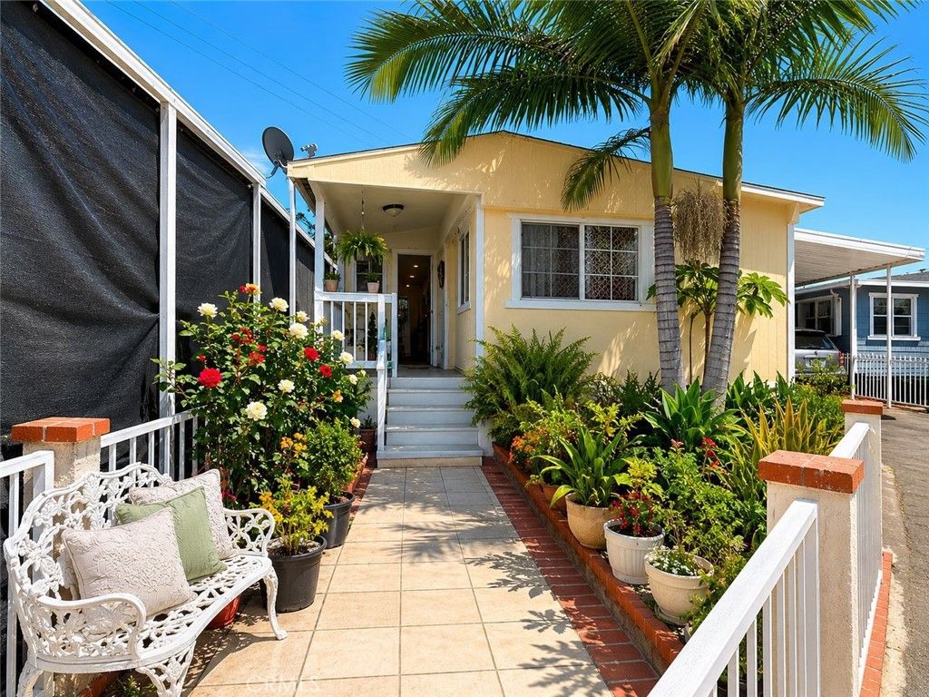 6475 Atlantic Avenue 250, Long Beach, CA 90805