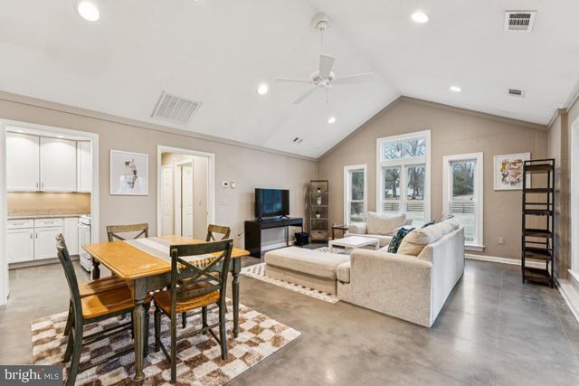 5 CHURCH ST, Brookeville, MD 20833