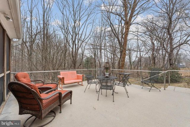 5 CHURCH ST, Brookeville, MD 20833