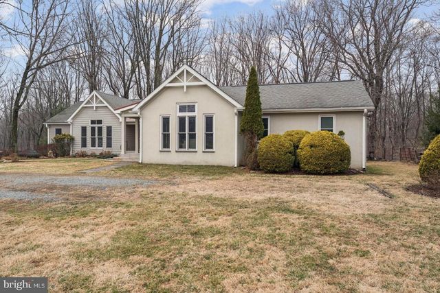5 CHURCH ST, Brookeville, MD 20833
