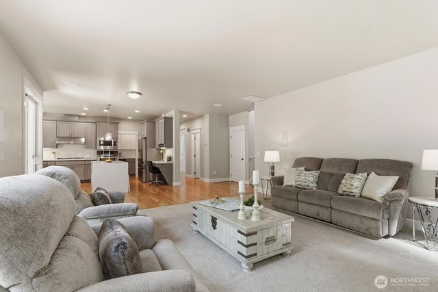 13514 3rd Avenue NE, Tulalip, WA 98271