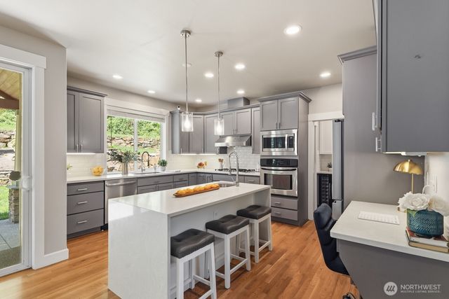 13514 3rd Avenue NE, Tulalip, WA 98271