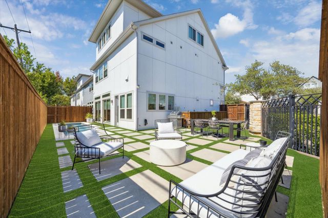 6609 Basal Woods Way, Houston, TX 77055