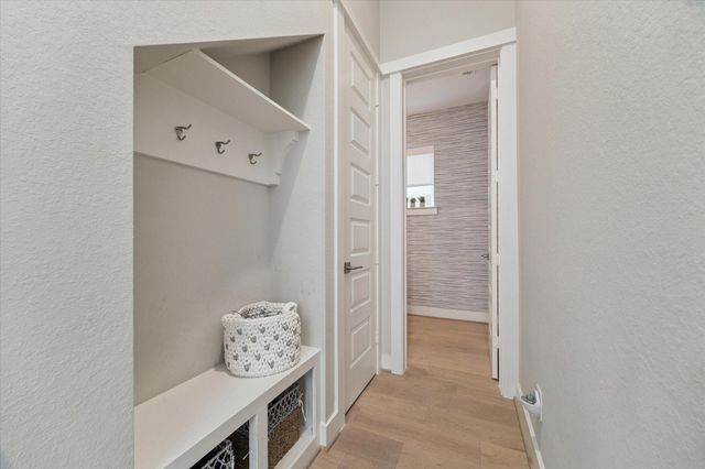 6609 Basal Woods Way, Houston, TX 77055