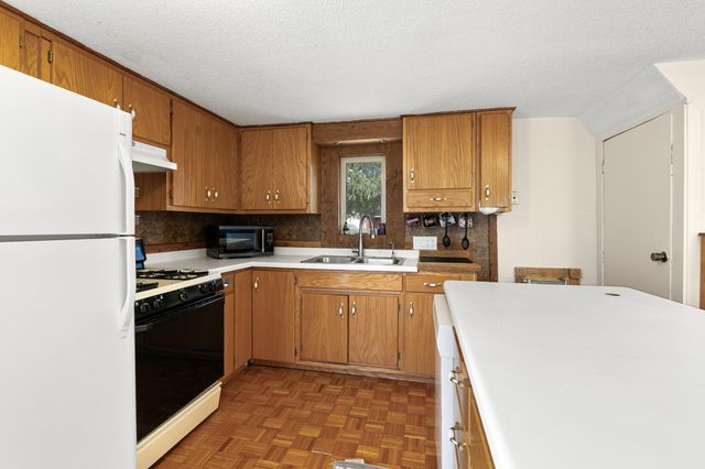 505 Riverside Avenue N, Sartell, MN 56377