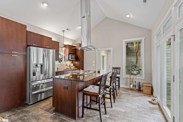 220 Cumberland Avenue, Greenville, SC 29607