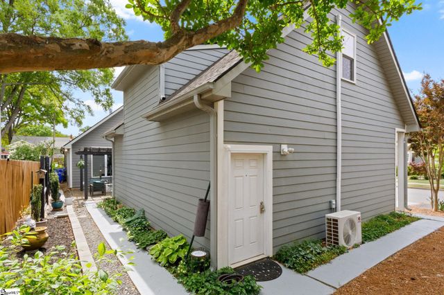 220 Cumberland Avenue, Greenville, SC 29607