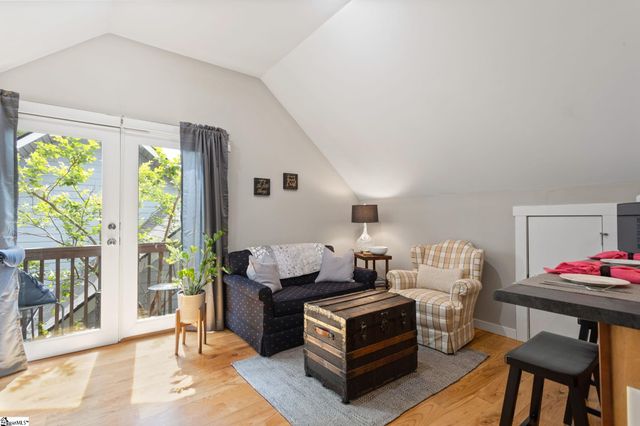 220 Cumberland Avenue, Greenville, SC 29607