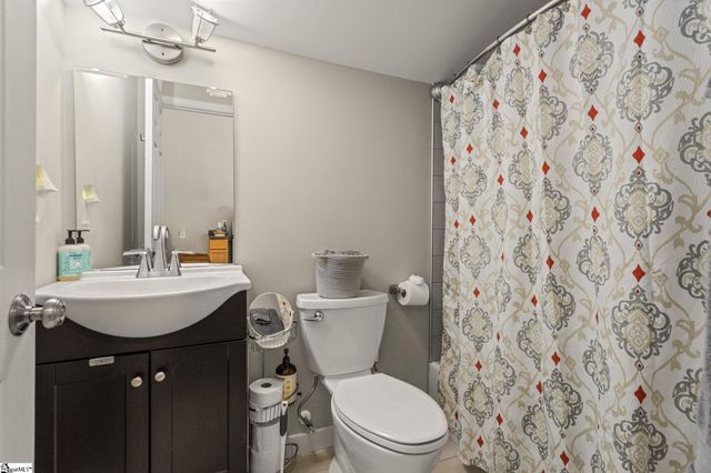 220 Cumberland Avenue, Greenville, SC 29607