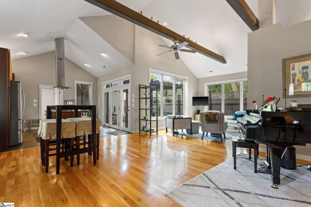 220 Cumberland Avenue, Greenville, SC 29607