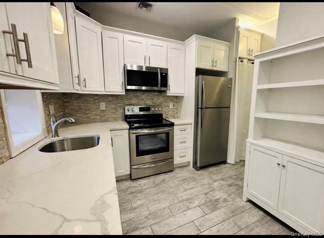 197 Marcy Street, West Babylon, NY 11704
