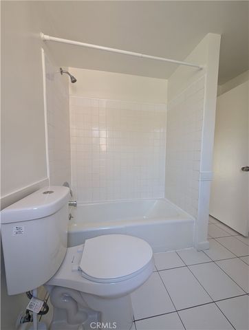 665 W Altadena 50, Altadena, CA 91001