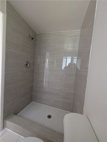 665 W Altadena 50, Altadena, CA 91001