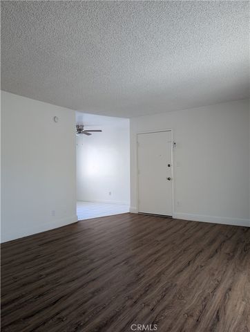 665 W Altadena 50, Altadena, CA 91001