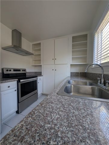 665 W Altadena 50, Altadena, CA 91001