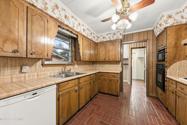 715 Omega Drive, Lafayette, LA 70506