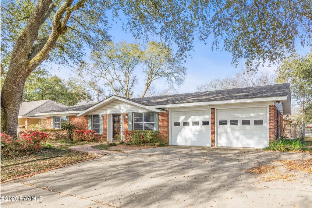 715 Omega Drive, Lafayette, LA 70506