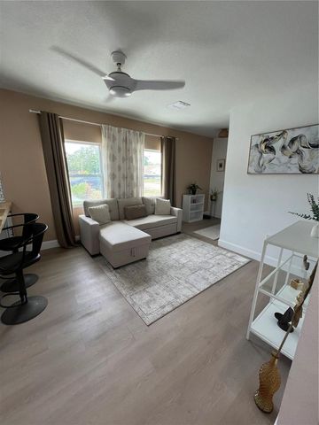 3859 9TH AVENUE S, St Petersburg, FL 33711