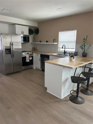 3859 9TH AVENUE S, St Petersburg, FL 33711