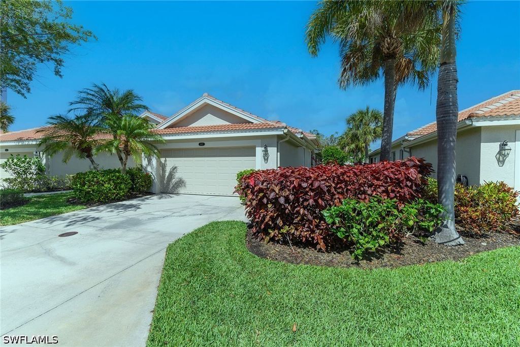 8417 Bent Creek WAY, Naples, FL 34114