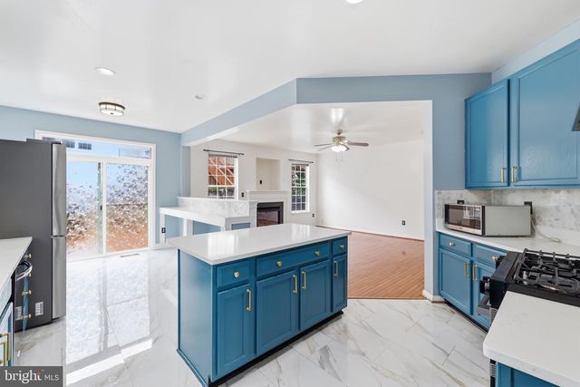 2917 MARKHAMS GRANT DR, Woodbridge, VA 22191