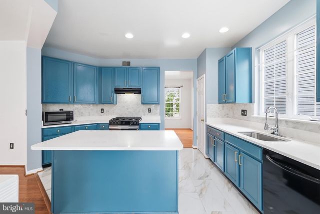 2917 MARKHAMS GRANT DR, Woodbridge, VA 22191