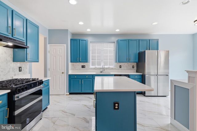 2917 MARKHAMS GRANT DR, Woodbridge, VA 22191