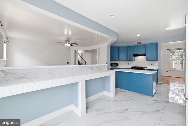 2917 MARKHAMS GRANT DR, Woodbridge, VA 22191