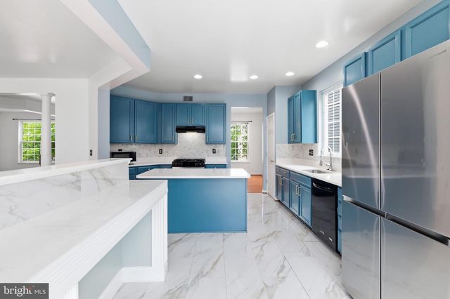 2917 MARKHAMS GRANT DR, Woodbridge, VA 22191