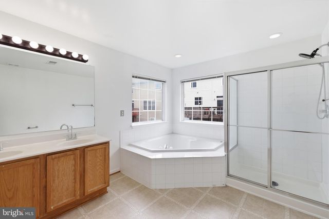 2917 MARKHAMS GRANT DR, Woodbridge, VA 22191