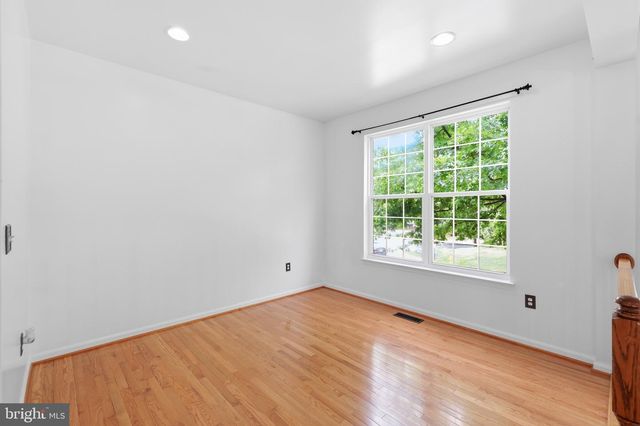 2917 MARKHAMS GRANT DR, Woodbridge, VA 22191