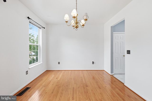 2917 MARKHAMS GRANT DR, Woodbridge, VA 22191