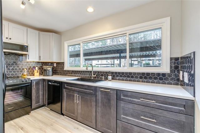 1930 Variations NE Drive, Atlanta, GA 30329