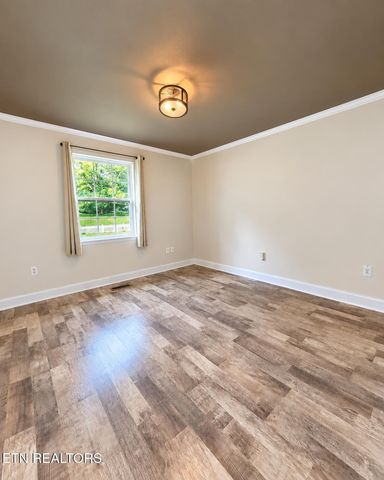 445 Kristy Lane, Evensville, TN 37332