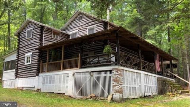1602 DOUBLING GAP RD, Newville, PA 17241