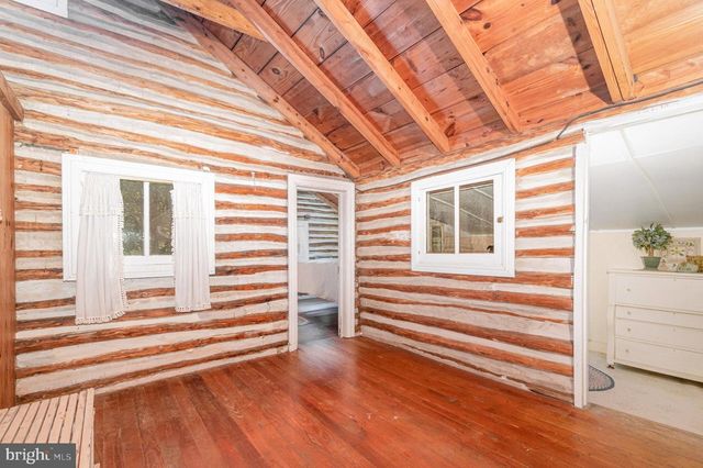 1602 DOUBLING GAP RD, Newville, PA 17241
