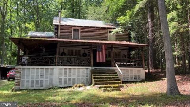 1602 DOUBLING GAP RD, Newville, PA 17241
