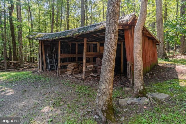 1602 DOUBLING GAP RD, Newville, PA 17241