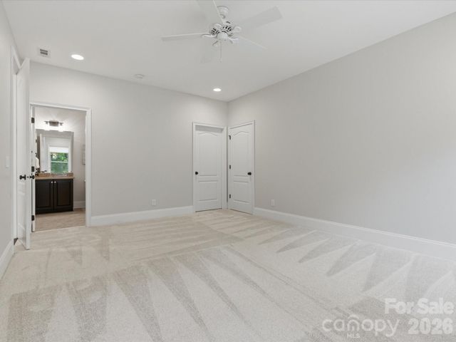 1126 Bromley Drive, Matthews, NC 28104