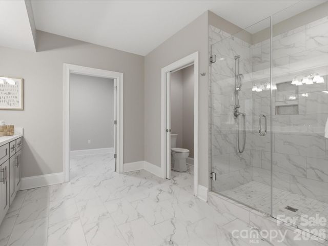1126 Bromley Drive, Matthews, NC 28104
