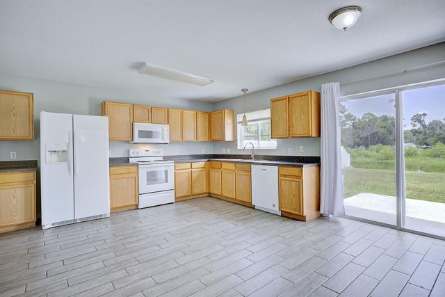 7508 HUNTERS GREENE CIRCLE, Lakeland, FL 33810