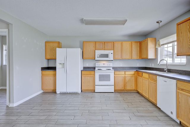 7508 HUNTERS GREENE CIRCLE, Lakeland, FL 33810