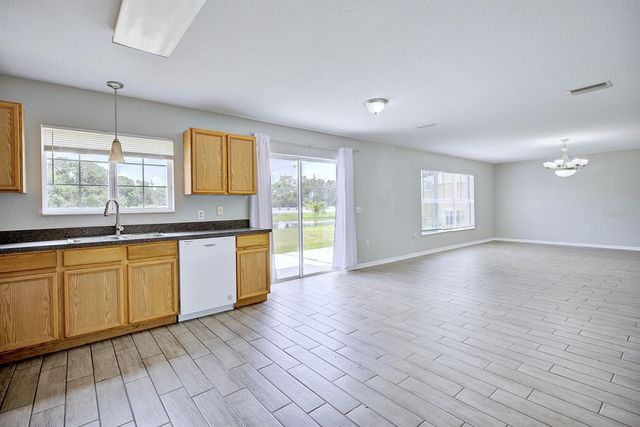 7508 HUNTERS GREENE CIRCLE, Lakeland, FL 33810