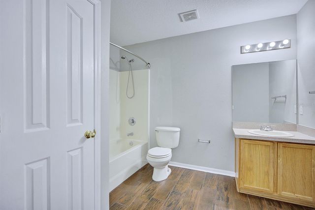 7508 HUNTERS GREENE CIRCLE, Lakeland, FL 33810