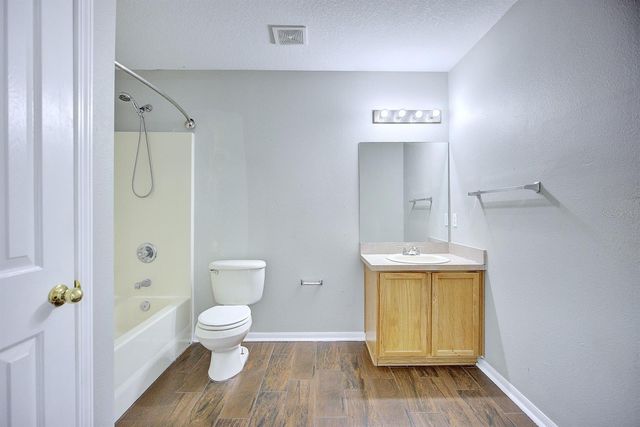 7508 HUNTERS GREENE CIRCLE, Lakeland, FL 33810