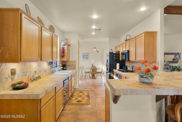 130 San Miguel, Tubac, AZ 85646