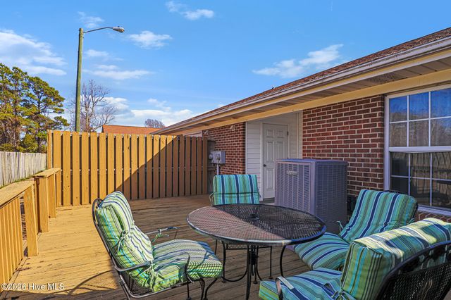 2900 Myrtle Street 11 Rosewood Village, Morehead City, NC 28557